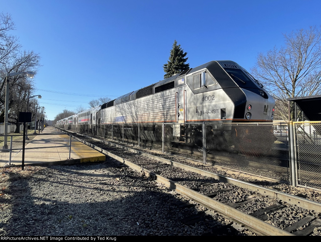 NJT 4002